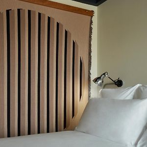 Studio met een Queen Size Bed
